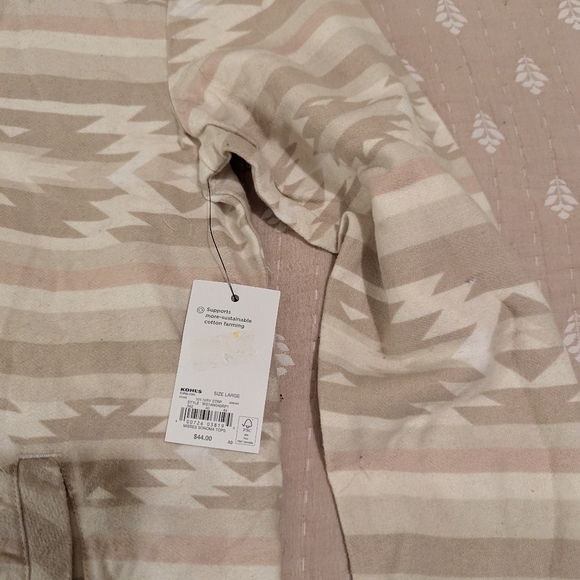 Sonoma 3/4 zip pull over flannel Aztec print large - Picture 3 of 11